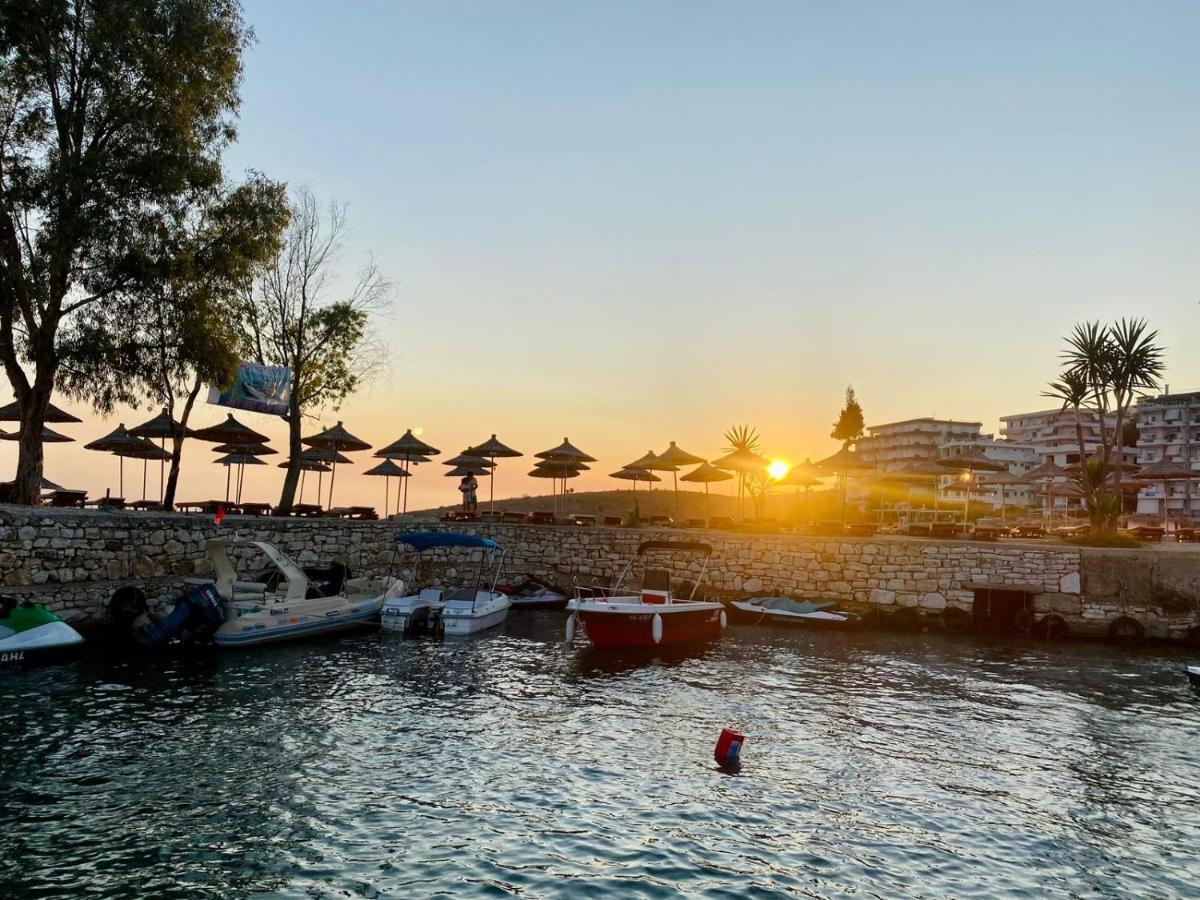 Cozy Twobedroom Apt. Beachfront Apartament Saranda